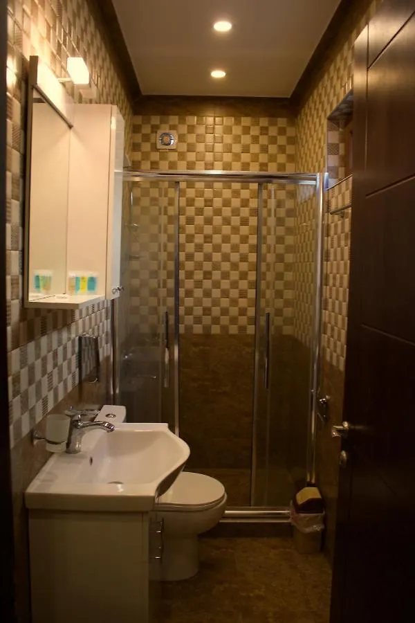 Dream Sky Hotel Tiflis 3*,  Georgia
